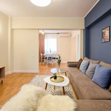 Explore And Relax: Your Ideal 2br On Calea Victoriei Bukarest