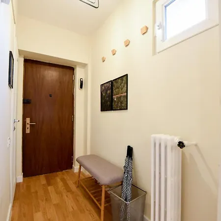 Explore And Relax: Your Ideal 2br On Calea Victoriei