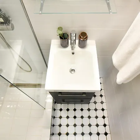 Explore And Relax: Your Ideal 2br On Calea Victoriei * Βουκουρέστι