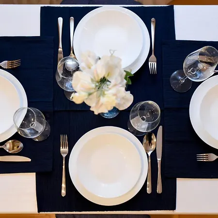 Explore And Relax: Your Ideal 2br On Calea Victoriei Βουκουρέστι