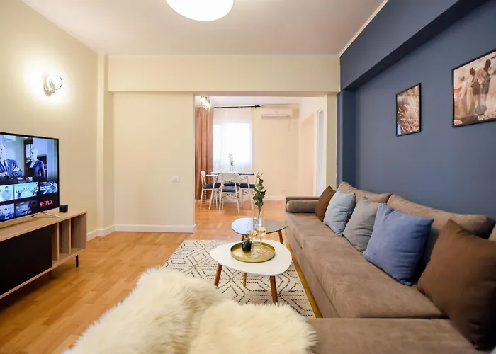 Explore And Relax: Your Ideal 2br On Calea Victoriei Bukareszt