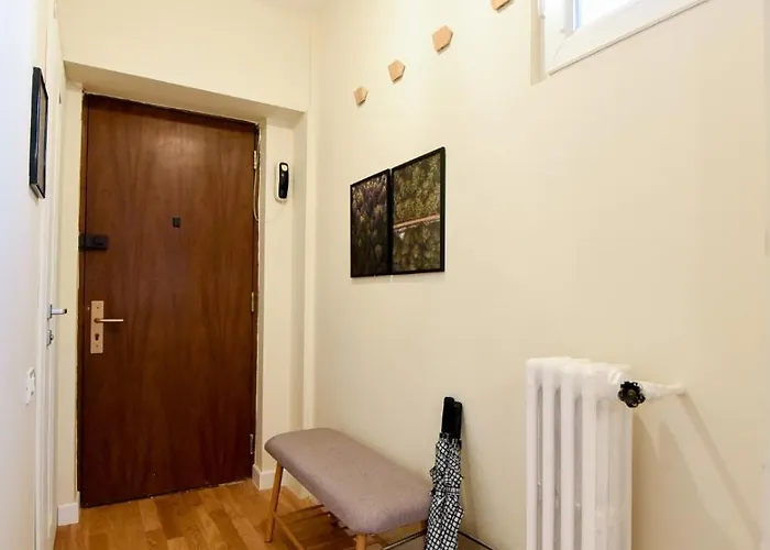 Explore And Relax: Your Ideal 2br On Calea Victoriei