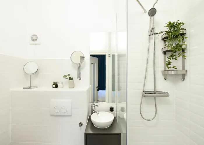 Explore And Relax: Your Ideal 2br On Calea Victoriei * Bucharest