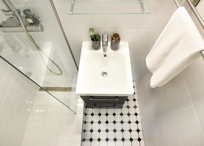 Explore And Relax: Your Ideal 2br On Calea Victoriei * Bucharest