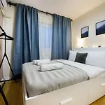 Explore And Relax: Your Ideal 2br On Calea Victoriei بوخارست