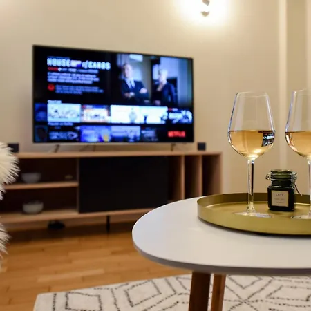 דירה Explore And Relax: Your Ideal 2br On Calea Victoriei *