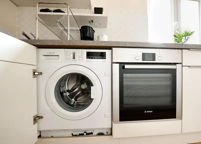 דירה Explore And Relax: Your Ideal 2br On Calea Victoriei בוקרשט